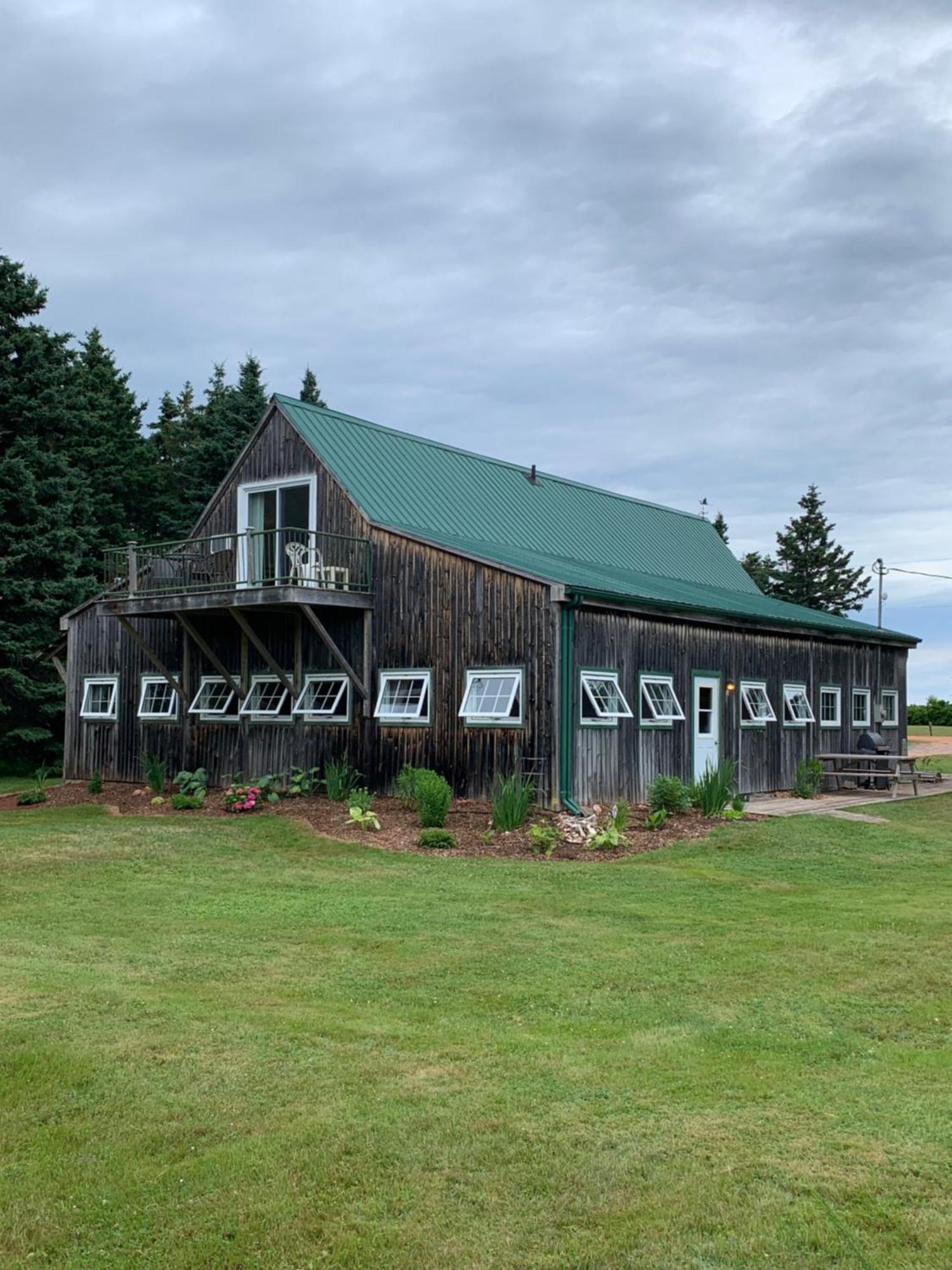 A Pousada The Barn At Spry Point Little Pond Exterior foto